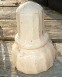 U-981 Threadless Porcelain Elliot Insulator