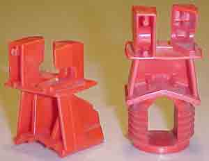 Red Snapper plastic fence insulators